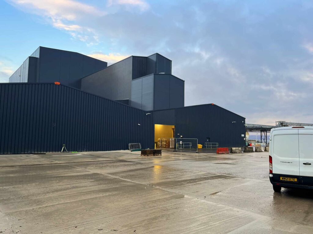 Dunvegan Groundworks - MOWI suds pond after